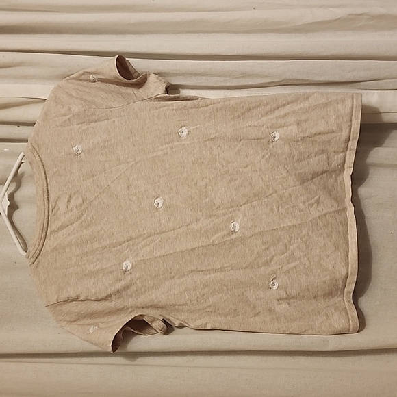 Wonder Nation girls' XL beige daisy t-shirt with knotted hem. Cute & comfy! - Picture 5 of 5